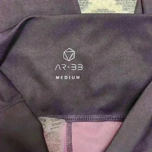 AR-33 leggings - Picture 3 of 3